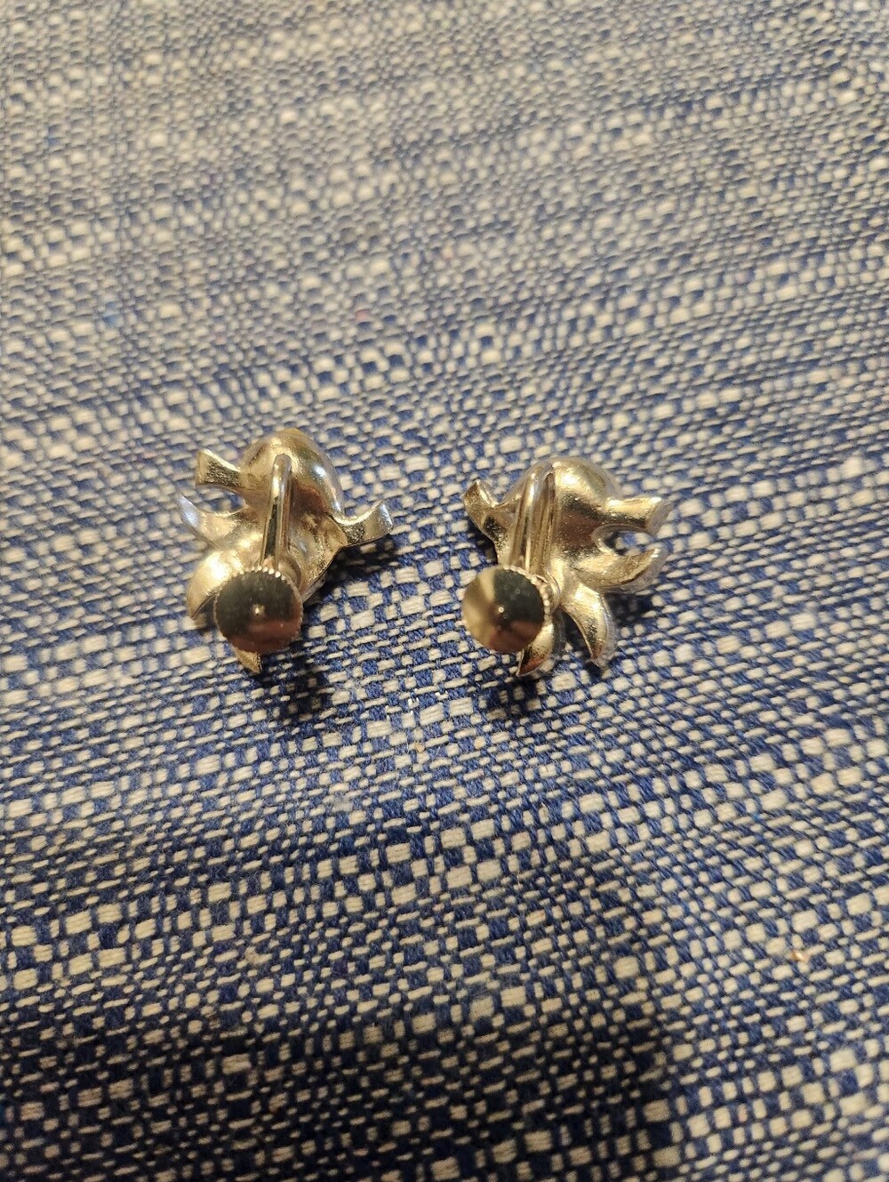 Fashion FauxPearl and Rhinestone Floral Stud Earrings - Picture 5 of 7